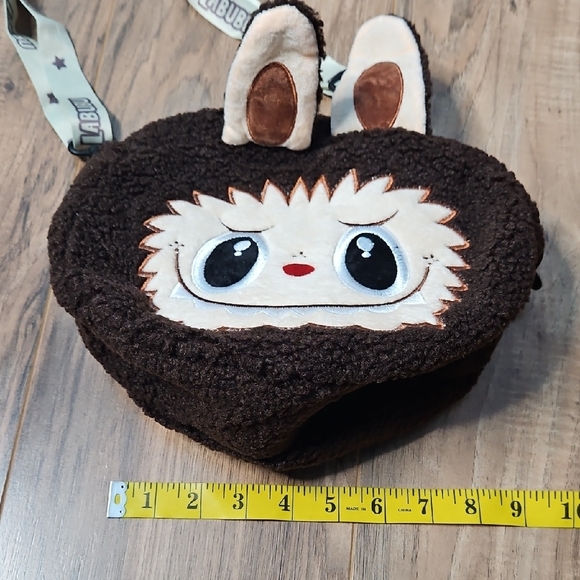 Pop Mart Labubu Plush Monster Crossbody Bag NWOT - Picture 7 of 10